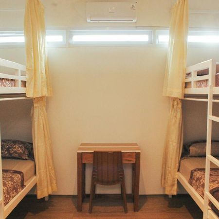 Rion Hostel Bogor Eksteriør bilde
