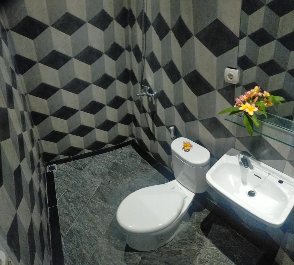 Rion Hostel Bogor Eksteriør bilde