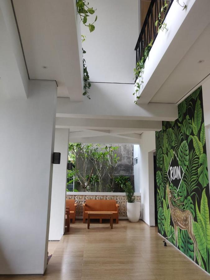 Rion Hostel Bogor Eksteriør bilde