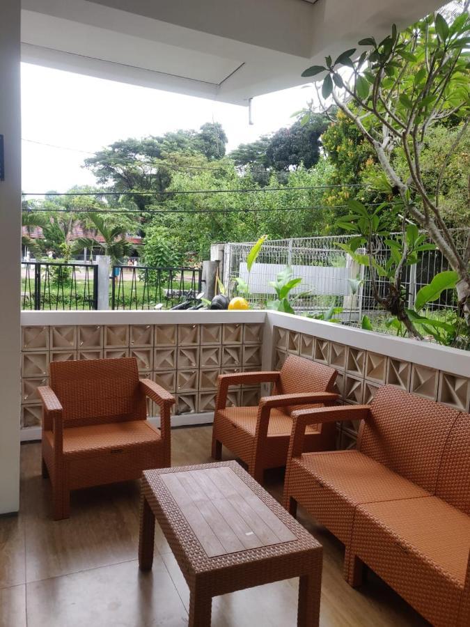 Rion Hostel Bogor Eksteriør bilde