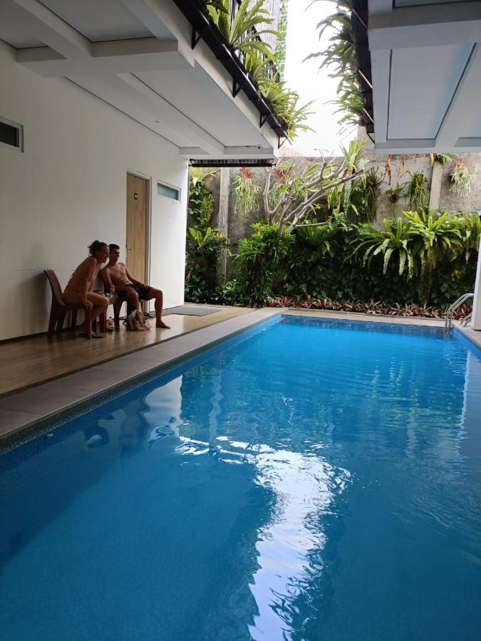 Rion Hostel Bogor Eksteriør bilde