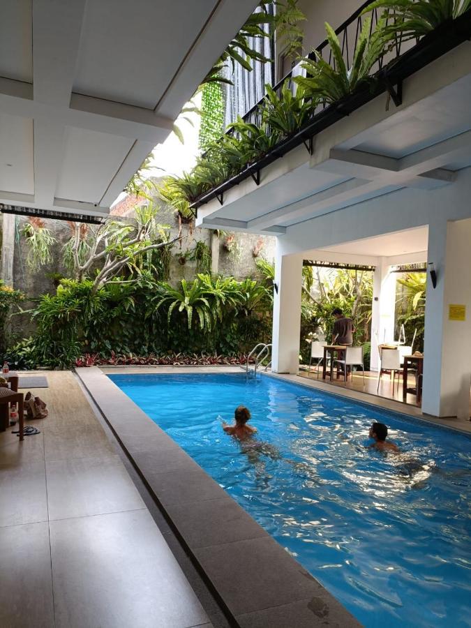 Rion Hostel Bogor Eksteriør bilde